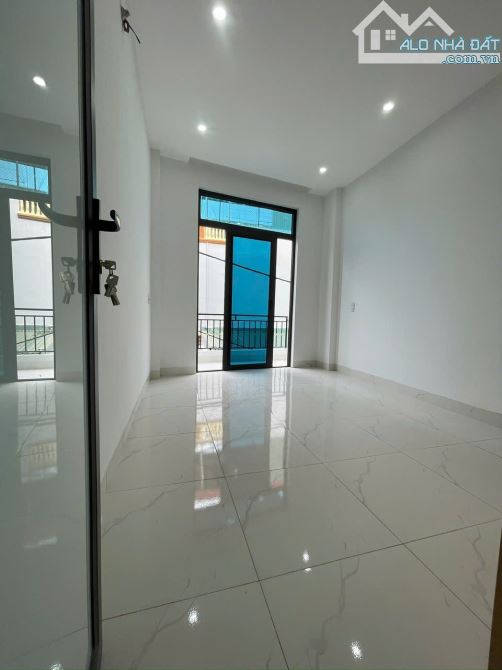 🏠 Nhà 3 Tầng Mới Xây Trung Tâm Hạc Thành – Gần Quảng Trường Lam Sơn, Giá Chỉ 2 Tỷ 7 - 4