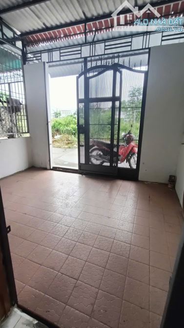 🏡🏡Chủ gửi :Nhà 4 triệu 2 phòng ngủ có máy lạnh ô tô tới nhà - 4