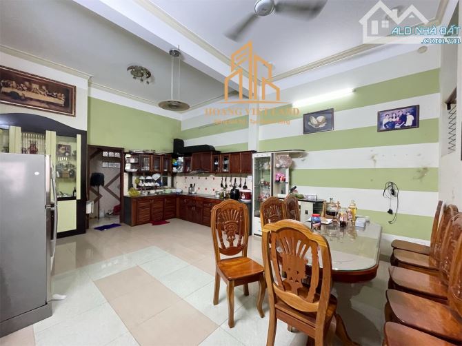 Bán nhà 1 trệt 3 mê mặt tiền kinh doanh đường Phan Chu Trinh 20 tỷ - 4