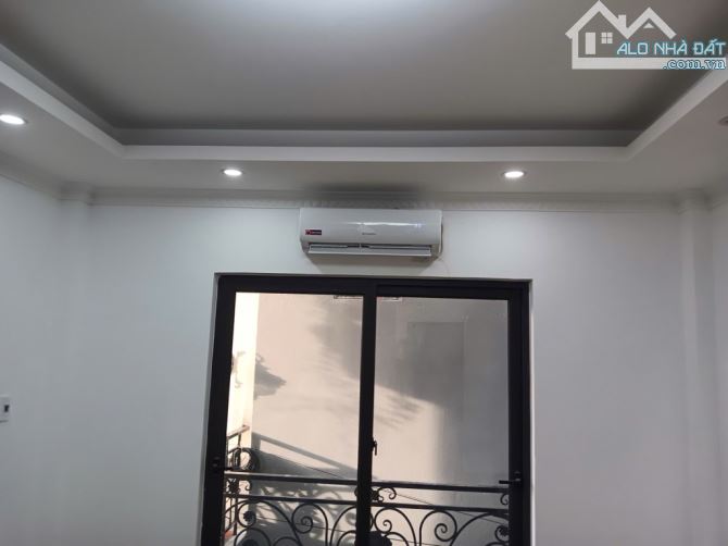 CĂN HIẾM! Nhà Mới 5 Tầng - 30m² - Ngõ Nông, Gần Ô Tô - Phúc Lợi, Long Biên - Chỉ 5.4 Tỷ - 4