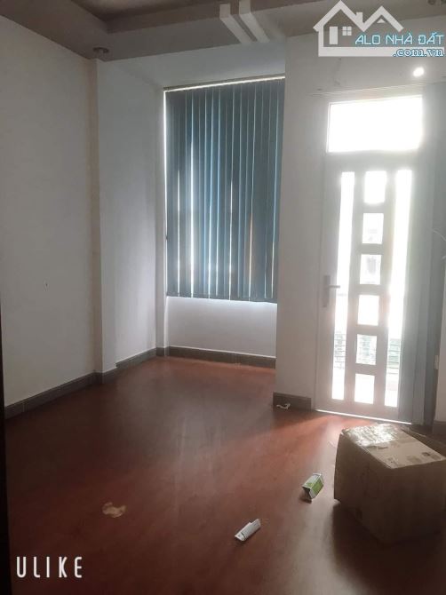 - MẶT HẺM,KD ĐẮT GIÁ NHƯ MẶT TIỀN, QUẬN 10, 3 TẦNG. NHỈNH 5 TỶ. Đ TÔ HIẾN THÀNH - - 4