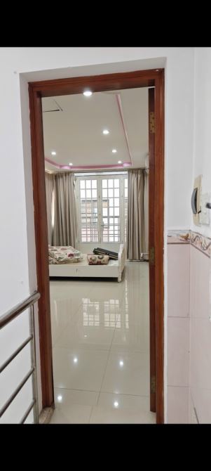 5 TẦNG - HẺM 5M - DÒNG TIỀN 300TR/ NĂM - CAO THẮNG -P3 -Q. 3-DT: 32m2- 9 tỷ 5 - 4