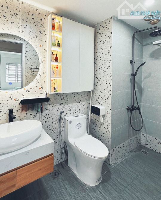 BÁN CHUNG CƯ South Building TRẦN THỦ ĐỘ - 77M2 - TRUNG TÂM - LÔ GÓC - 2 NGỦ - 5,94 TỶ. - 4