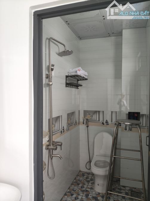 Nhà cần bán gấp - bán rẻ nhà mới xây - 4
