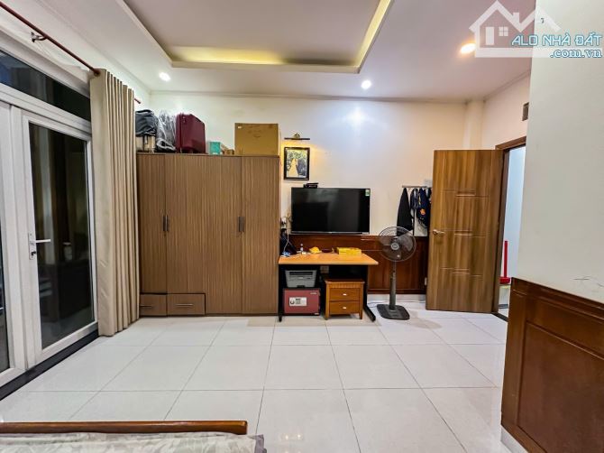 Huỳnh Văn Nghệ tân hình 74m2 3 tầng giá chỉ 7 tỷ - 4