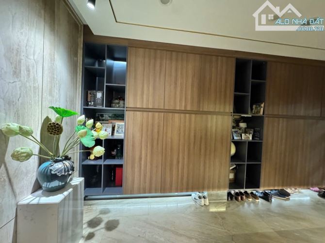 CHCC HOÀNG ĐẠO THUÝ – 3 SLOT ÔTÔ - BAN CÔNG – 181M² – 3N2VS – 21.7 TỶ (ECG203028) - 4