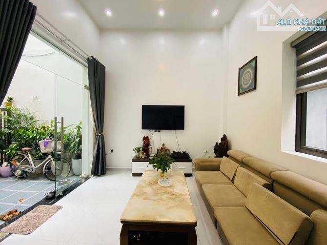 MSP: 04 🏡 BÁN NHÀ VILLA SÂN CỔNG ĐỘC LẬP – GẦN MẶT ĐƯỜNG ĐIỆN BIÊN PHỦ 🌿 - 4