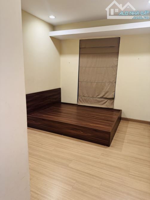 Bán gấp căn hộ CCCC 88 Láng Hạ. 112m2 2ngủ 2wc. 2 thoáng. Tầng đẹp. Sổ đỏ lâu dài. - 5