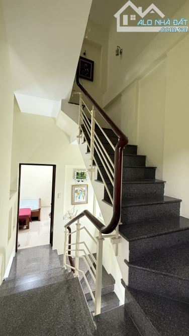 TÂN KỲ TÂN QUÝ 💥🚀 DT: 60M2 ( 4 X 16 ) 4 TẦNG - 4PN - HẺM XE HƠI - SỔ VUÔNG VỨC -8.2TỶ - 5