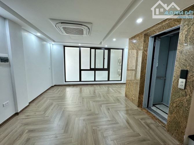 Bán nhà Phố Việt Hưng, 40m2,   máy, 6 tầng, Chào 7.95 tỷ,  - Full nội thất sang xịn - 5