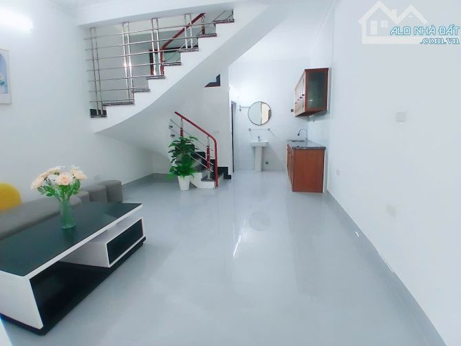 Bán nhà 2 tầng lô góc sạch đẹp ngõ 280 Trần Nguyên Hãn - 5