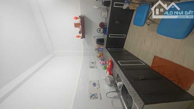 Nhà 2 tầng kiên cố vừa ở vừa cho thuê thu nhập 12tr kiệt Lạc Long Quân Hoà Khánh - 5