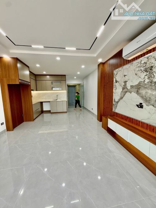 Bán nhà riêng 50×5 Tầng thang máy gần phố Minh Khai - 5