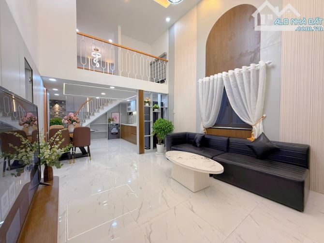 Nhà kiệt Nguyễn Chí Thanh - Full Nội Thất cách đường chính 30m - 5