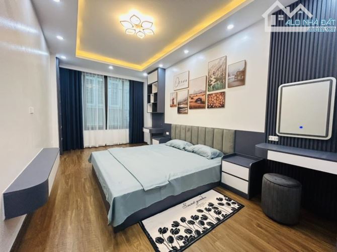 CẦN BÁN NHÀ BÙI XƯƠNG TRẠCH THANH XUÂN 40m2, 5 TẦNG MẶT TIỀN 3,3m GIÁ 11.8 TỶ - 5