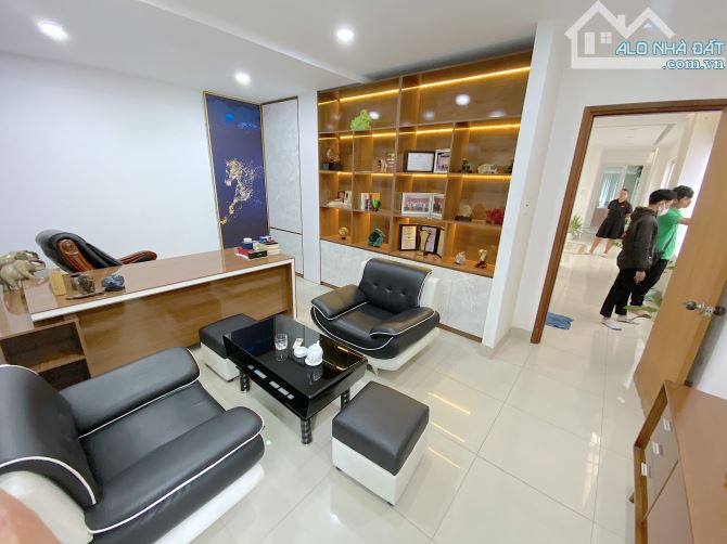Nhà MTiền Vũ Ngọc Phan 7x25.Trệt.Lầu.st.7P.sân to chà bá.Tốt Nhà Trẻ.CTy.PKhám - 5