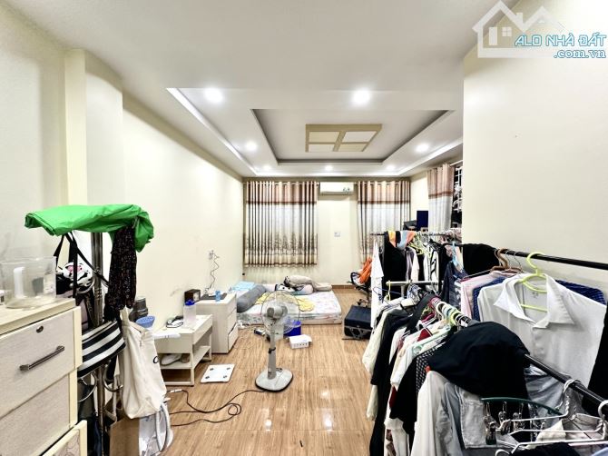 Gần Mặt Tiền, Hẻm Xe Hơi, 74m2, Ngang 4.3m, 4 Tầng, Nguyễn Xí, Phường 13, Bình Thạnh. - 5