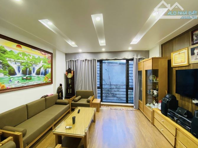 Bán gấp nhà NGHĨA ĐÔ, CẦU GIẤY, 76m, 5T, MT 5m, Gara, Kinh Doanh, Giá 27 tỷ. - 5