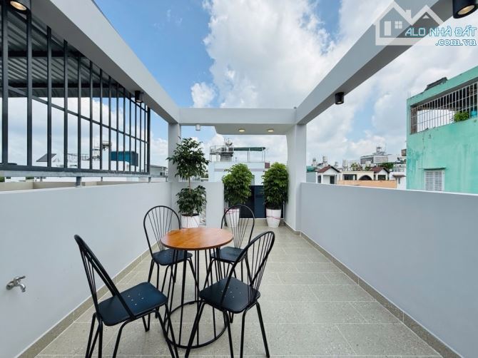 BÁN NHÀ XÂY MỚI - NGÃ 5 GÒ VẤP - HXH - FULL NỘI THẤT - 4 TẦNG 50M2  - NHỈNH 6 TỶ - 5