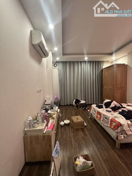 CẦN BÁN NHÀ PHỐ LÊ VĂN LINH - HOÀN KIẾM - 5