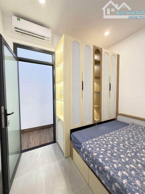NHÀ 3 PHÒNG NGỦ TRUNG TÂM PHỐ HẺM 153 PHAN CHU TRINH: Giá 3.75 tỷ - 5