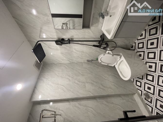 BẠCH MAI - NHÀ GẦN PHỐ - NGÕ RỘNG 4M - NHÀ CỰC ĐẸP FULL NỘI THẤT - 5
