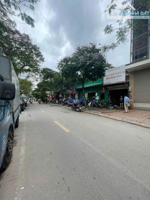 Mặt phố Quan Hoa đắc địa phong thủy, view sông Tô Lịch, tòa nhà VP 143m2, 8T, mt7m, 110 tỷ - 5