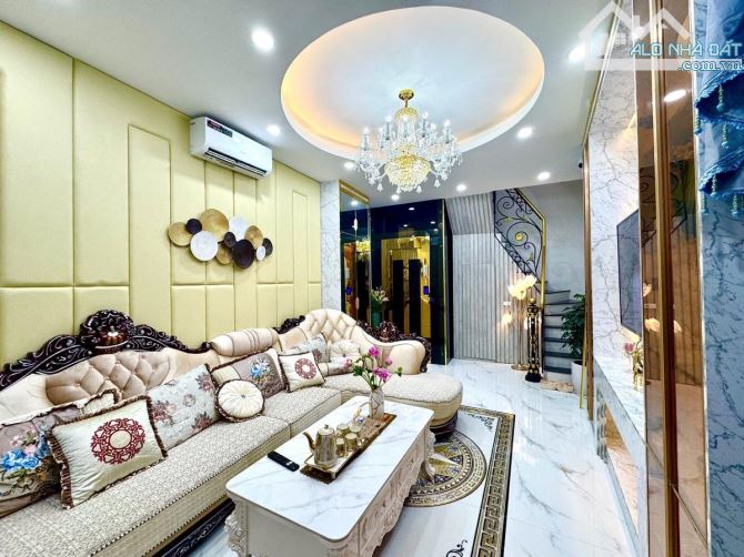 🏡 ĐỐNG ĐA – HÀNG CỰC HIẾM – 5 TẦNG THANG MÁY – FULL NỘI THẤT - 5