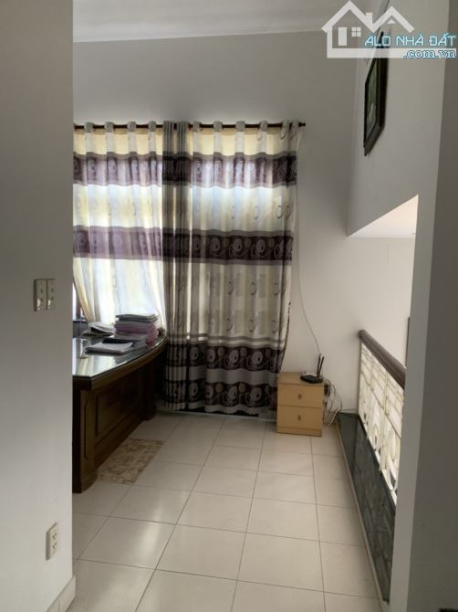 Lô Góc 4 Tầng - 10x13 - Gần Nguyễn Thị Thập - Quận 7 - Hẻm Xe Hơi - Nhỉnh 14 Tỷ - 5
