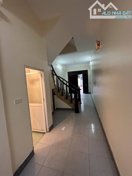Nhà 5 tầng Thanh Am, ô tô đỗ cửa - 5