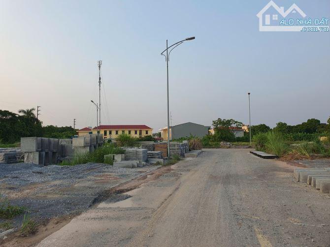 Bán 85m2 đất KĐT Lam Hạ, TP. Phủ Lý, cạnh Sun Urban City Hà Nam, vỉa hè rộng, giá 2.8 tỷ - 5