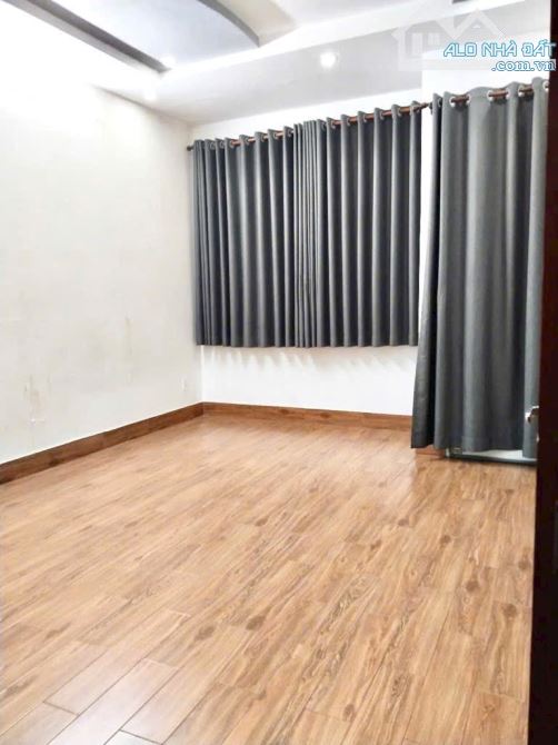Quận 11-Nhà đẹp-Giáp Quận 10-Hẻm rộng sát MT Lê Thị Bạch Cát-P11-40m2-4x10-4tầng-3PN - 5