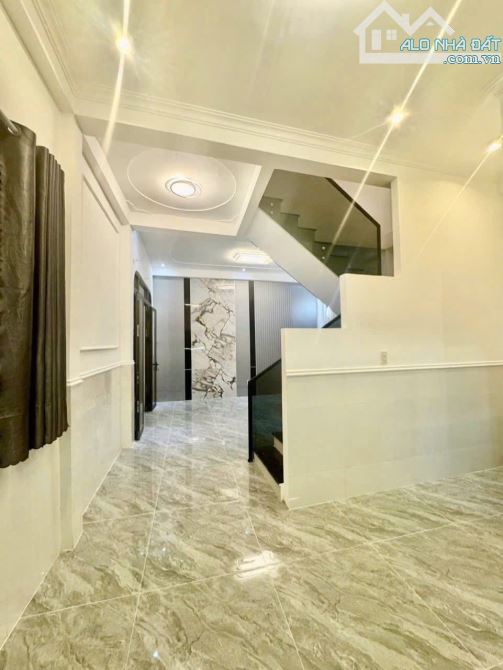BÁN NHÀ TRỆT LẦU HẺM LT 5-6 NGUYỄN VĂN LINH ĐỐI DIỆN BV ĐA KHOA TRUNG ƯƠNG, TPCT - 3