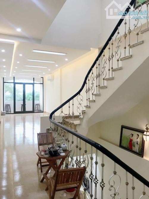 Chủ nhờ bán nhà Nam Hồng 74m2, 3T, mt4m, 11 tỷ, Đông Anh, MPKD, vỉa hè. - 5