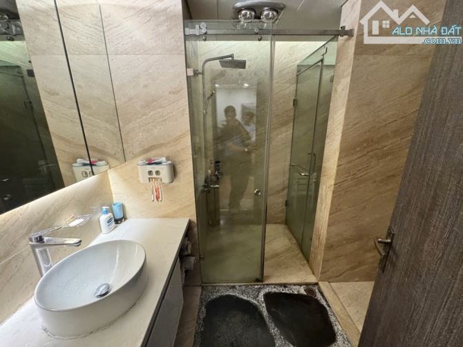 CHCC HOÀNG ĐẠO THUÝ – 3 SLOT ÔTÔ - BAN CÔNG – 181M² – 3N2VS – 21.7 TỶ (ECG203028) - 5
