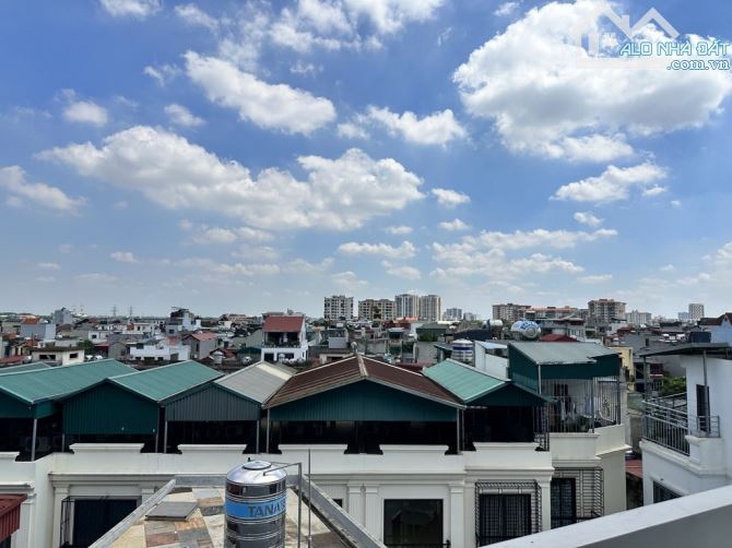 Bán nhà Phố Việt Hưng, 40m2,   máy, 6 tầng, Chào 7.95 tỷ,  - Full nội thất sang xịn - 6