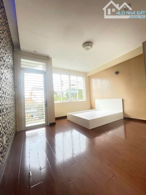 DTSD:183M2, NHÀ 4 TẦNG, NỞ HẬU,KHU VIP, HXH NGUYỄN ĐÌNH CHÍNH,P15(P, CẦU KIỆU) CHỈ 9.8 TỶ - 6