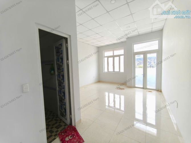 Cho thuê nhà nguyên căn hẻm Nguyễn Tất Thành, BMT - 6