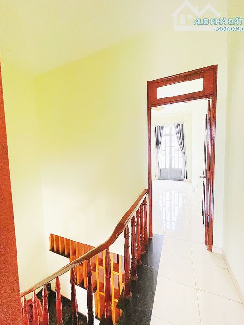 BÁN NHÀ - NGAY TRƯỜNG HỌC KIM ĐỒNG HẺM Ô TÔ - THÔNG - GẦN MẶT TIỀN ĐƯỜNG  - 4X14M - CHỈ HƠ - 6