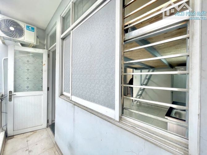 Phòng Có Gác 40m2 Không Giới Hạn Người Ở Ngay Khu Bàu Cát Tân Bình - 6