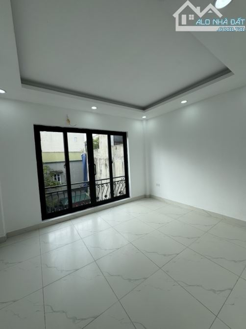 Nhà riêng 6 tầng, 56m2, 6PN, 7WC, ô chờ thang máy - 6