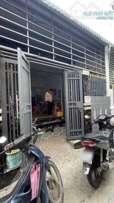 Nhà ngộp 130m2 cần bán gấp giá 915 triệu sổ hồng riêng ở Phước Thạnh - 6