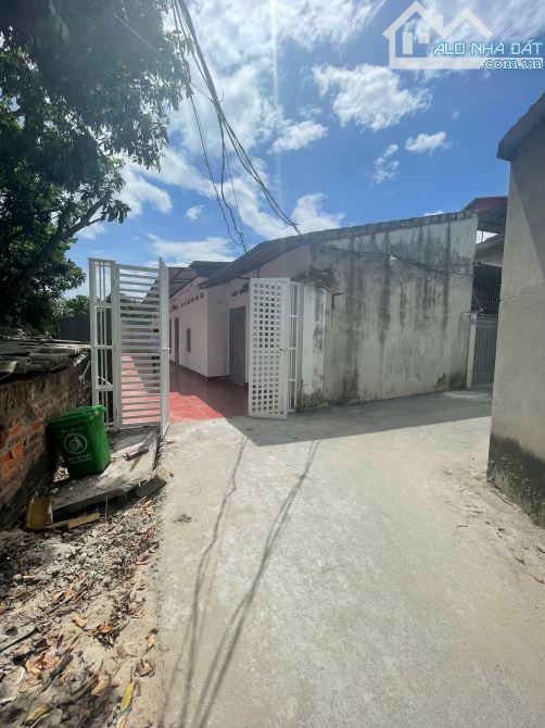 Bán dãy trọ trong khu Làng Bầu, Liên Bảo, Vĩnh Yên. DT 200m2. Giá 3.5 tỷ - 6