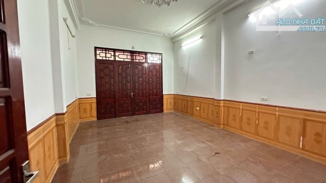 💥 Mặt-QL5 Đặng Xá_3 Tầng 118m Vỉa Hè Kinh Doanh - Khuôn Đất Đẹp Nhà Kiên Cố - 6