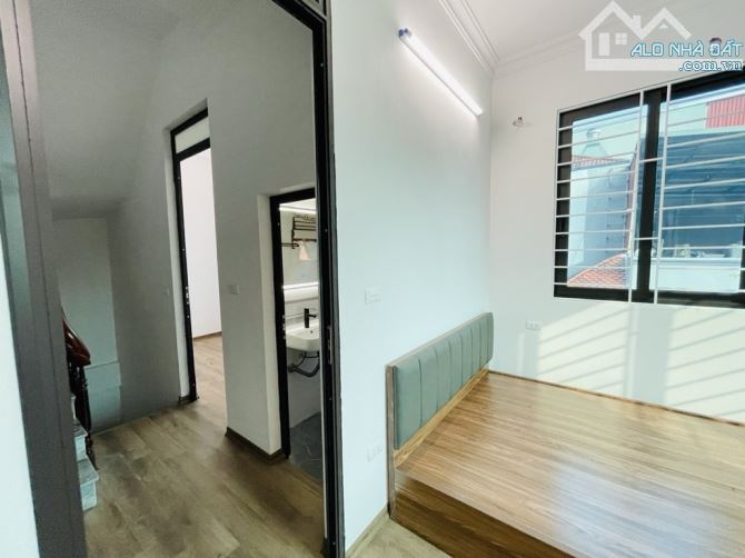 nhà đẹp phúc đồng long niên 4 phòng ngủ lô góc . Cực ngọt nhỉnh 6tỷ có thương lượng - 6