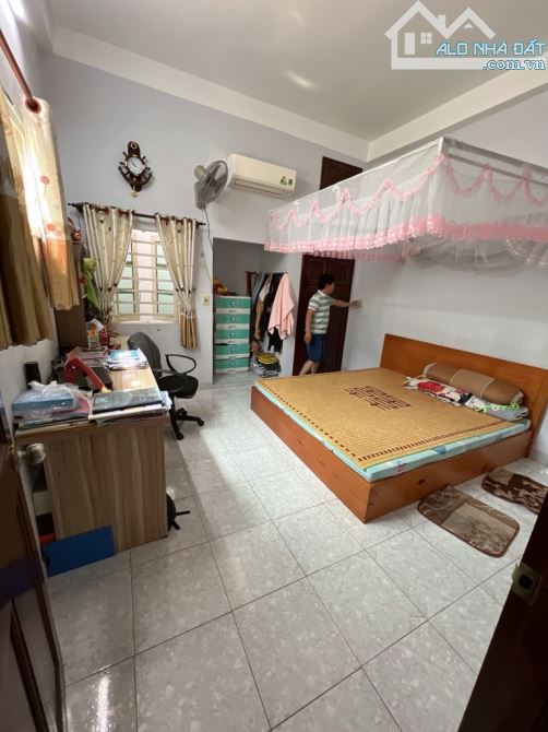 🏡 Mặt tiền kinh doanh Trương Thị Hoa, 110m2, 4 tầng. Chỉ tầm 9 tỷ. Vị trí kinh doanh đẹp - 6