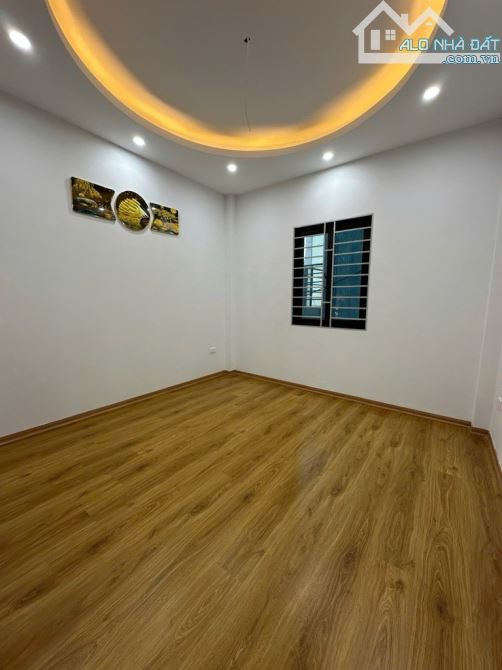 Bán nhà hàng xóm hinode 39m2 ngõ thông ô tô 4 tầng 2 thoáng trước sau xây đơn lập 4 tỷ 7 - 6