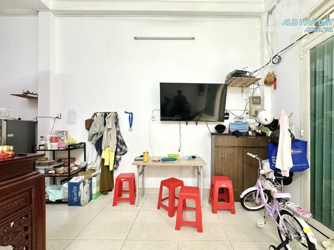 NHÀ 4 TẦNG NGUYỄN TRÃI QUẬN 1 GIÁ 9,5 TỶ SHR CÔNG CHỨNG NGAY - 6