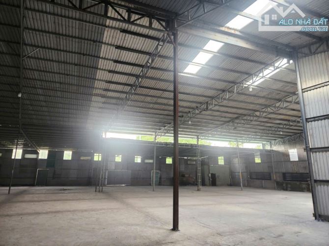 *Cho thuê kho xưởng*1800m2 gần đường Nguyễn Duy Trinh, Phú Hữu, Quận 9 - 6
