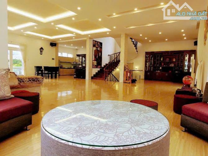 VILLA SÂN VƯỜN RỘNG 1.000M2 - SỔ FULL XÂY DỰNG NGAY TRUNG TÂM - ĐƯỜNG NHỰA 12MET VIEW ĐẸP - 6